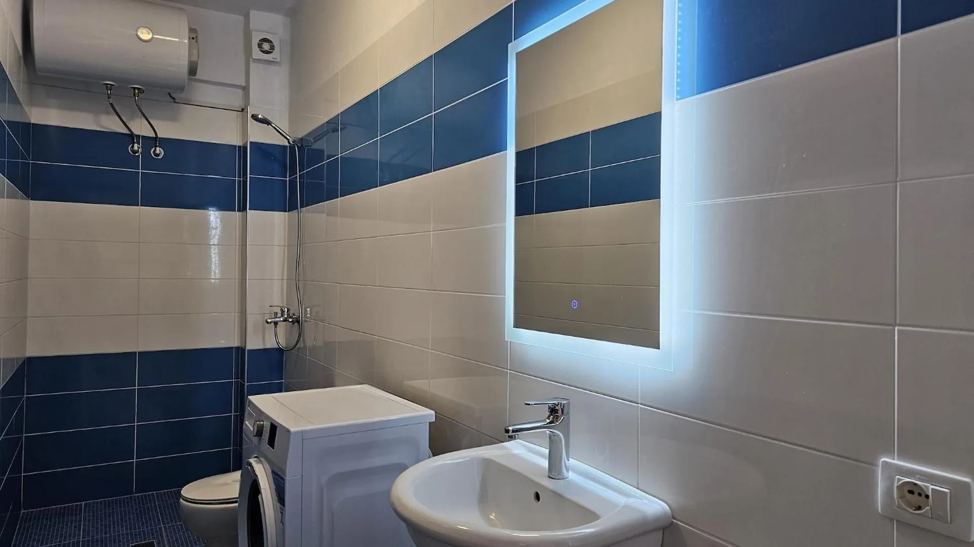 Apartment, Next To The Ionian Sea Saranda Appartement